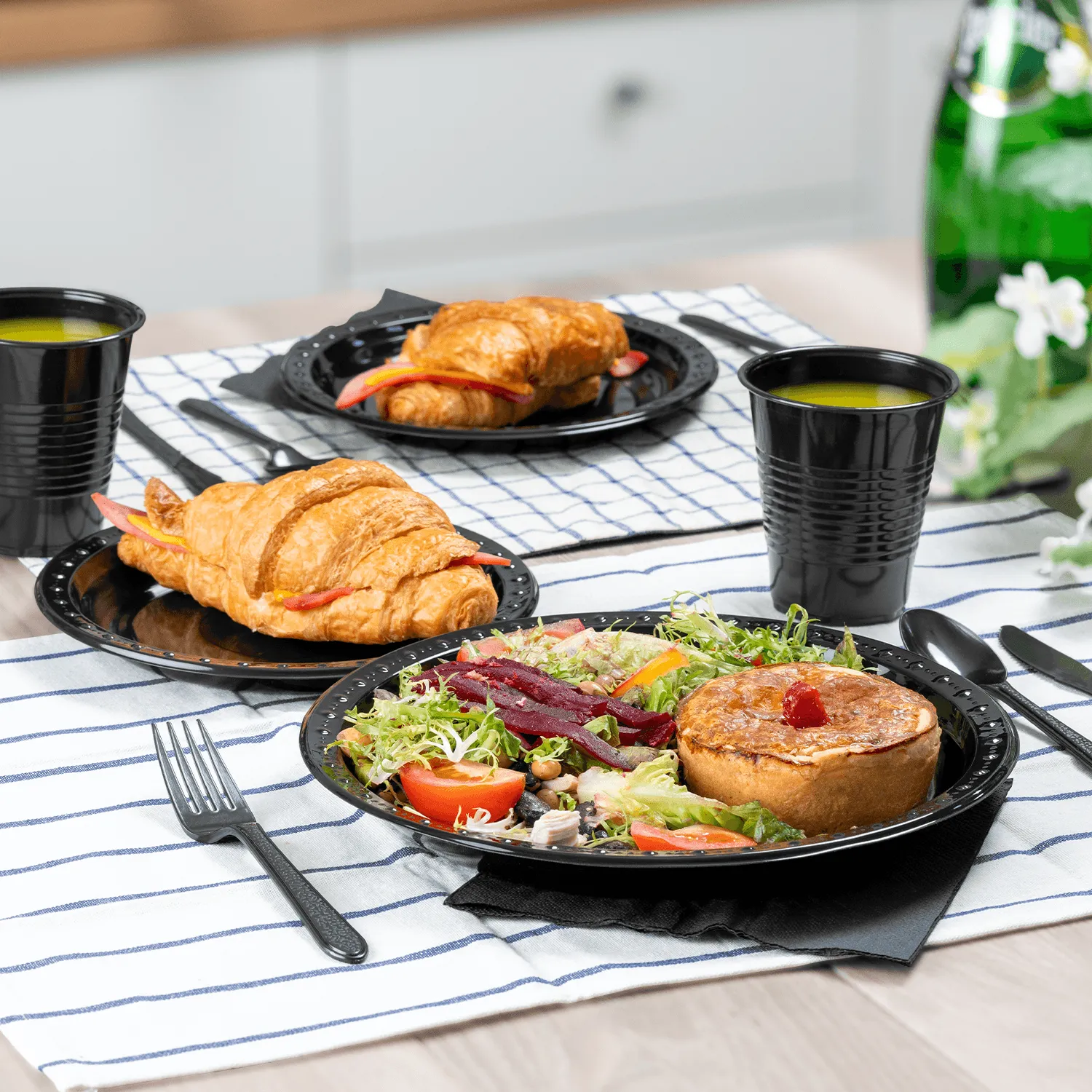 [25 sets] Black Party Dinnerware Set | Plate, Cup, Fork, Knife, Spoon, Napkin