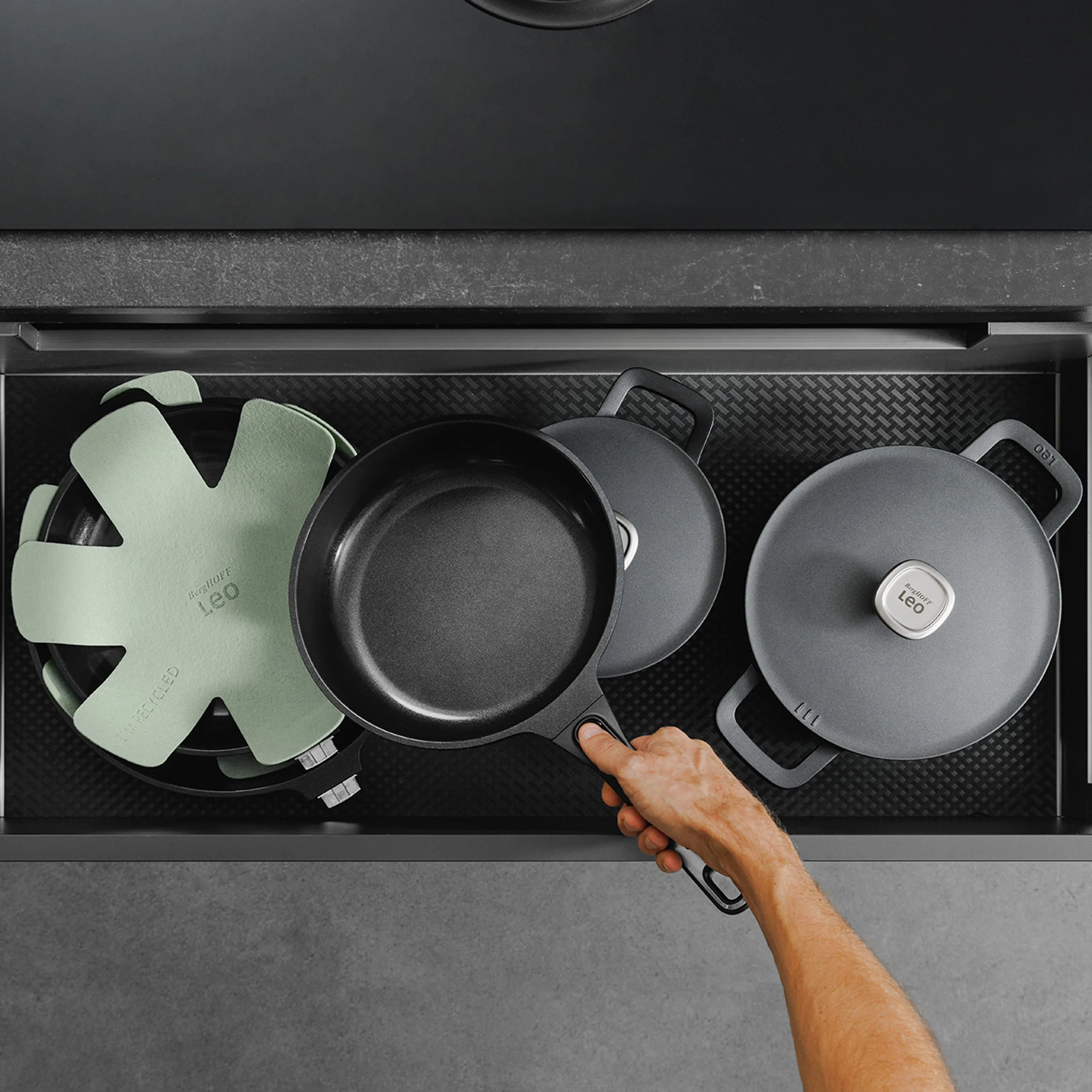 BergHOFF Balance 6Pc Felt Pan Protector Set 15", Recycled Material